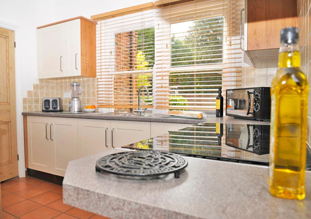 The Dairy House Villa Gosport Exterior photo
